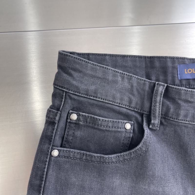 l0vis Vvtt0n jeans